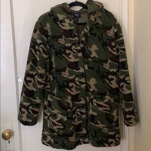 Sherpa camo coat
